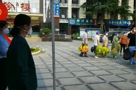 我们一起加油，一切都会好起来的图片