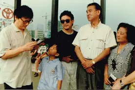 《夺子战争》重播！讲上海话，演员来自《孽债》，创造90年代收视纪录图片
