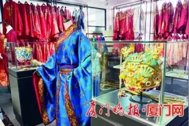 国风热潮 汉服写真在厦受青睐图片