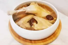 做法简单零失败的清炖鸡汤图片