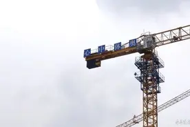 临沂奥体中心完成“正负零”施工，地上主体结构正提速图片