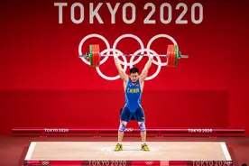 “隔离结束后，为你戴上我的金牌”看奥运健儿的爱情故事，太好磕了图片