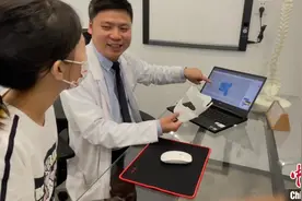 青少年脊柱侧弯多发 专家：支具治疗有效减低恶化程度图片