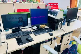 上海有位相亲“老法师”，已经帮助2000对年轻人走上婚姻殿堂图片