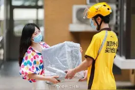 武汉七夕鲜花外卖订单比前一周增幅超21倍图片