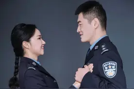 陪你守国门！移民警察的爱情，真甜图片