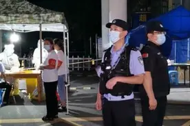 等孩子出生就叫“楚逸青”吧图片