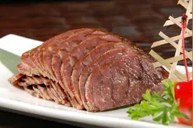 这3种肉55岁后可以多吃点 鱼类蛋白质含量丰富图片