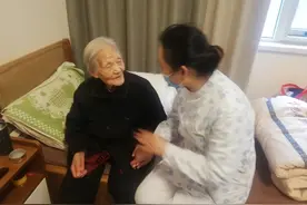 金色康养梦 浓浓敬老情（之三）——访西峡县金色年轮康养中心副院长樊巧静图片