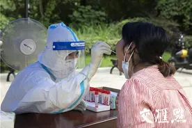 39岁，她吃到最特别的“生日大餐”这个“战地生日”最暖心图片