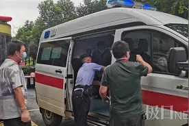 男孩突发阑尾炎疼得浑身冒汗，社区民警安抚情绪帮忙送医治疗图片