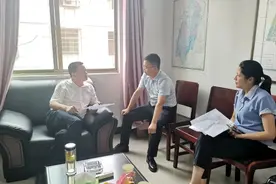 易建文深入东陂镇督导疫情防控等工作图片