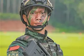 武警广西总队机动支队四级警士长符立辉：“特战尖兵”的淬火突击图片