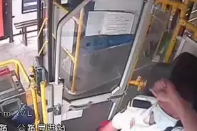 北京公交司机生命尽头救下一车人，他用生命诠释职业的责任与担当图片