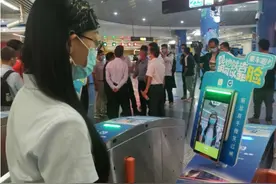昆明地铁可以刷脸进站啦！戴口罩也能秒过！这样开通→图片