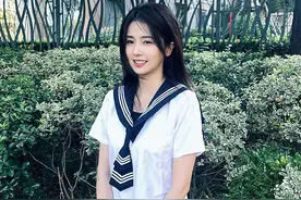 被美到！白鹿水手服造型夏日气息满满 气质清纯似学妹可甜可盐图片