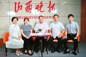 直播间里，5位嘉宾细说防疫新动态图片