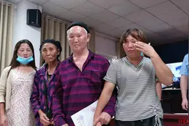 女子被拐22年后报警求助 民警辗转千里助其和父母团圆图片