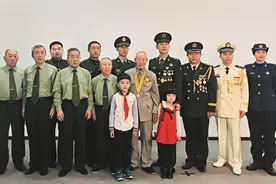 一门四代共铸铁血军魂图片