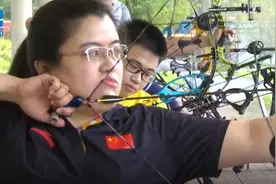 东京残奥会开幕！这位担任旗手的姑娘又甜又励志图片