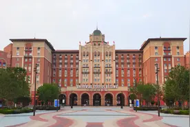 游客自述北京环球影城内测票骗局：两天被骗三次，遭遇“团伙作案”两千元打水漂图片