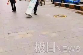 汉口闹市街头“长”出手机充电桩，城管拔“桩”还道于民图片