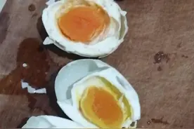 咸鸭蛋“水上漂”，是不是坏了？这竟是一道物理题……图片