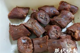 十年鸡头赛砒霜、鸡脖鸭脖中淋巴多？专家：别信这些图片