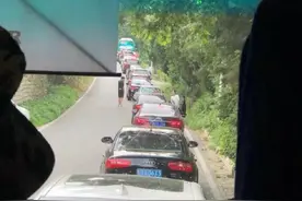 规定里明确不准私家车上山 崂山风景区怎么还放行？图片
