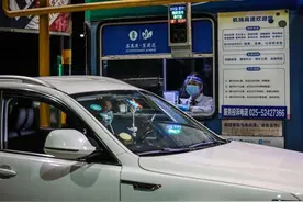 结束过渡期，禄口街道今晨转入常态化防控图片