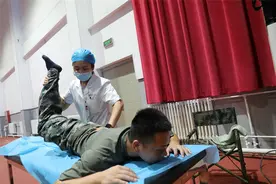学史力行，解放军总医院第七医学中心为官兵送医送健康图片