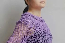 夏日繁花：自带仙气的铜钱花样蕾丝钩针短款套头衫（有编织图解）图片