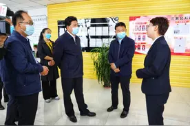 乔允利调研集宁区组织工作图片