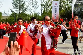 东京奥运会河北射击健儿凯旋图片