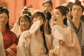 不剪一次齐刘海 都不知道自己这么嫩图片