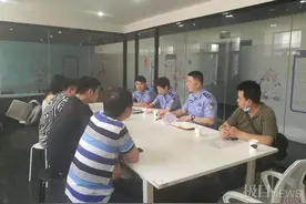 不法APP让你在网络世界“裸奔”！武汉网警掀起“扫雷风暴”图片