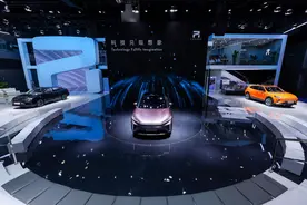 量产版ES33领衔 R汽车携全系产品亮相2021成都车展图片