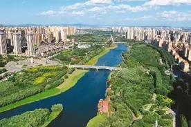 沈阳市沈北新区蒲河生态廊道：水清岸绿景色美图片