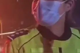 夫妻互换位置躲避酒驾检查 交警霸气教育：不要让自己的女人去背锅图片