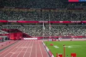 东京残奥会赛场为罗格下半旗致哀图片