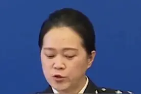 杨旭恒：洪水激流中的警界传奇图片