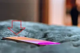苹果自爆无刘海iPhone：这是iPhone 14？图片