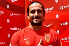 竞争上岗！阿兰身体无碍，洛国富状态佳图片