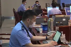 南京刑警史胜强：一丝不苟，与病毒赛跑的流调民警图片