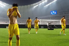国足再启航，用团结拼出希望图片