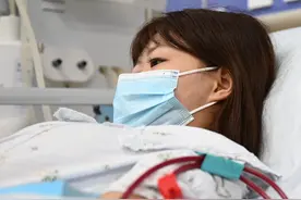 湖南19岁尿毒症女孩起诉父母遗弃 当地政府：确保女孩透析不中断，积极对接社会捐助图片
