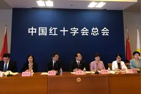 三位支援过武汉抗疫工作的护士获得国际南丁格尔奖图片