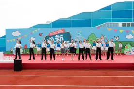 成都市泡桐树小学（桐欣校区）举行开学典礼，市民在家门口就可享受优质教育资源图片