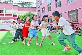 “双减”之后 家长对分数还执着吗图片
