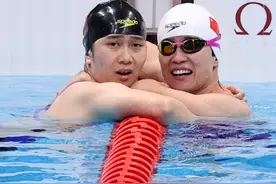 游泳——刘玉、周艳菲包揽女子50米仰泳S4级冠亚军图片